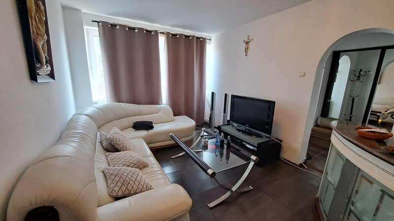 Obor, Ferdinand, stradal, Gara de Est