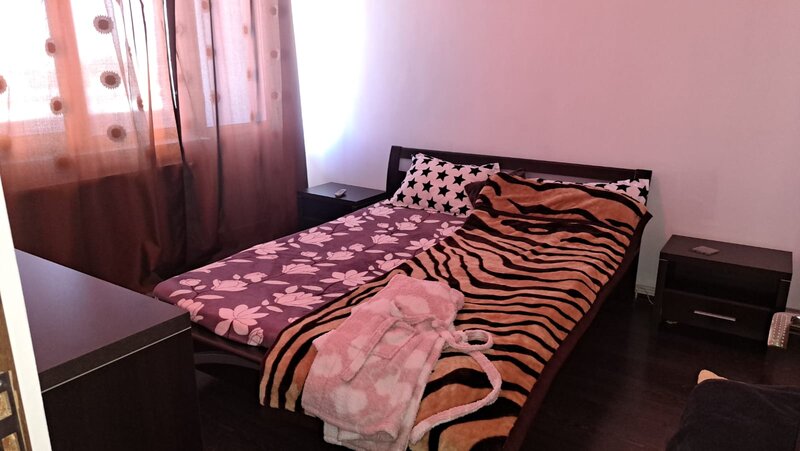 Obor, Ferdinand, stradal, Gara de Est