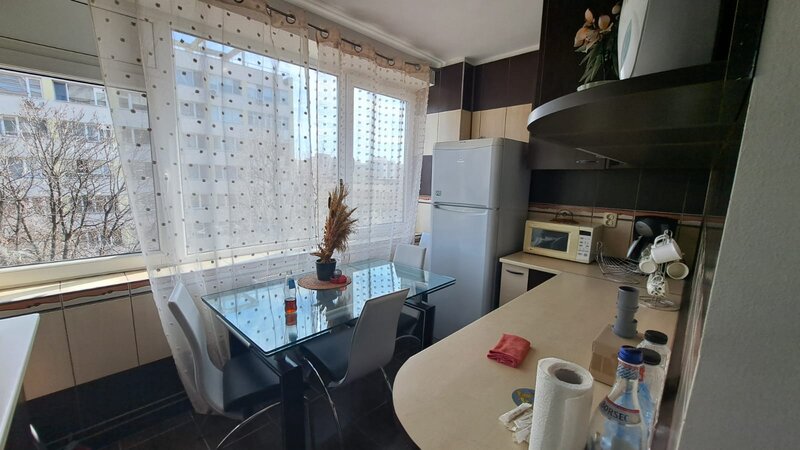 Obor, Ferdinand, stradal, Gara de Est