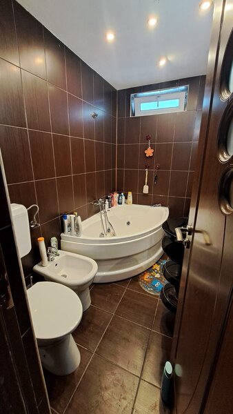 Obor, Ferdinand, stradal, Gara de Est